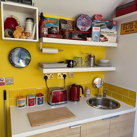 Cherry Cottage Retro Stay, Stourport-On-Severn Ngoại thất bức ảnh